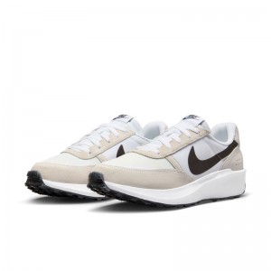 NIKE(ナイキ)ナイキ ワッフル デビュー リフレッシュスポーツスタイルシューズスポーツカジュアルシューズFJ4195100