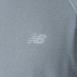 newbalance(ニューバランス)Athletics シームレスショートスリーブTシャツマルチアスレウェアＴシャツMT41080