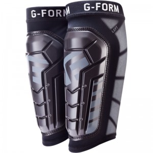 ジーフォーム(g-form)PRO-S VENTOシンガードBKBK Mサッカーレガース(vs4702014)