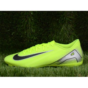 ナイキ NIKE ズームヴェイパー16 アカデミー FG/MG サッカースパイクシューズ 24HO (FQ8374-700)