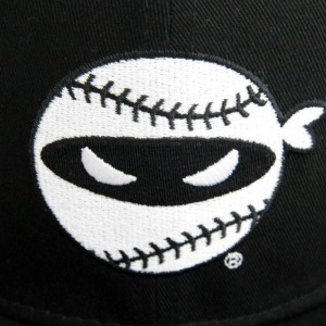 ピッチングニンジャ  PITCHING NINJA EMB キャップ（メンズ）野球 MLB アウトドア キャップ 帽子 24SS(MK-OT1324S)