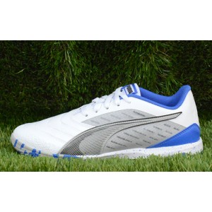 プーマ PUMA イベロ 4 フットサルシューズ( インドア用) 24FH (107958-01)