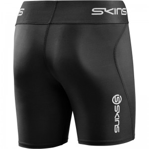 skins(スキンズ)S-1 WOMENS HALF TIGHTSボディケアストレッチパンツ(18271140-019)