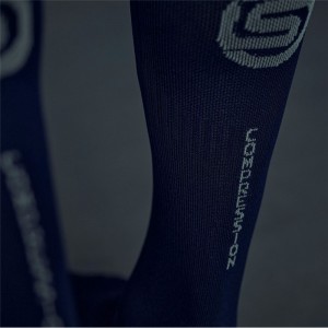 skins(スキンズ)S-3 UNI PERFORMANCE SOCKボディケアソックス(18341310-098)