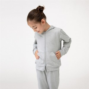 danskinKIDS ADAJ HOODIEウエルネススウェットパーカー(daj522160-mh)