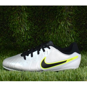 ナイキ NIKE ジュニア レジェンド 10 アカデミー HG JR サッカースパイク 24HO (DV4349-001)